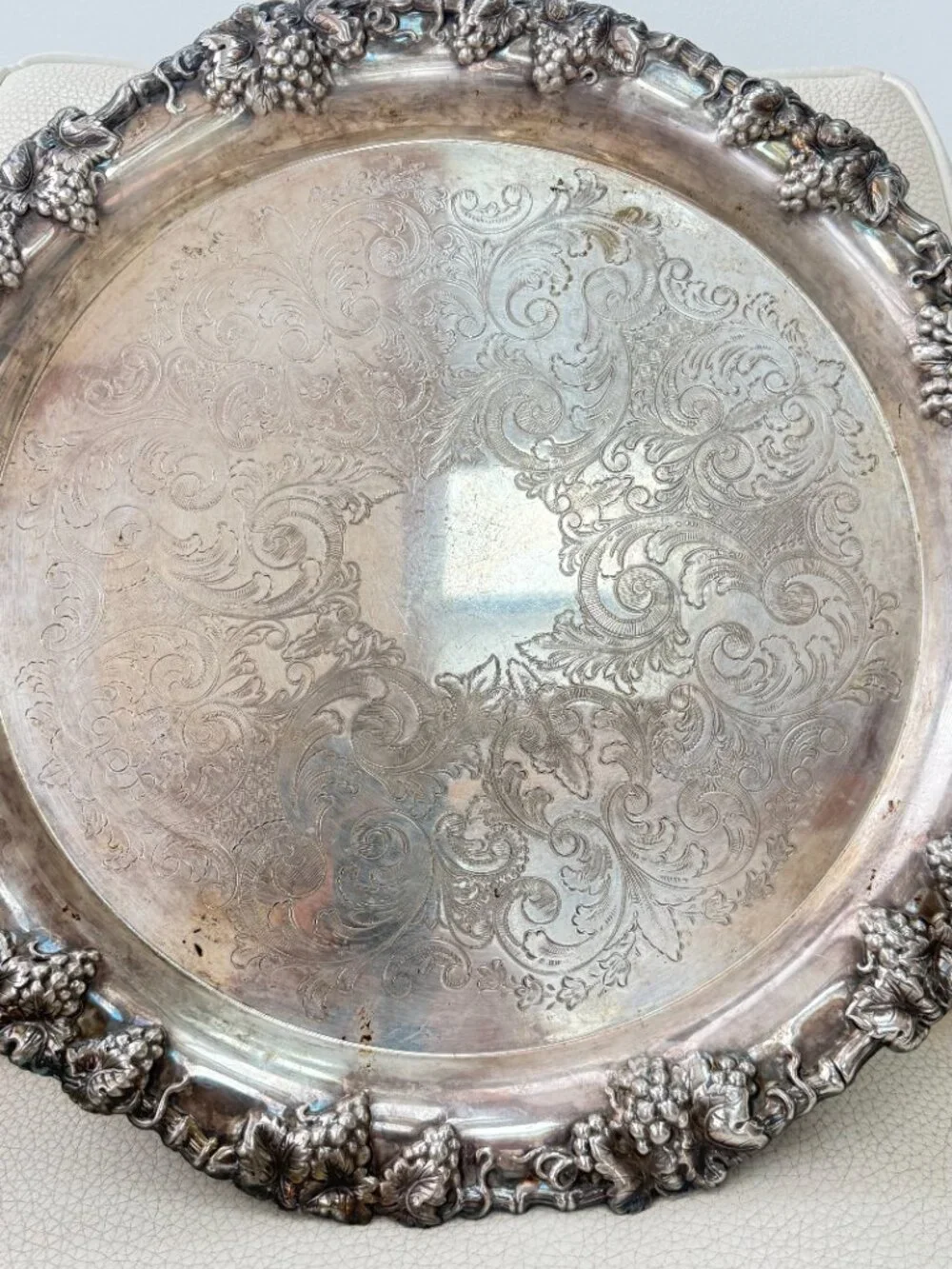VINTAGE SILVER PLATED LARGE 17.5